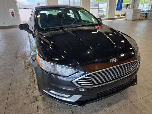Shadow Black 2018 Ford Fusion Hybrid SE