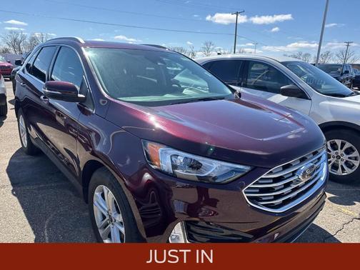 Burgundy Velvet Metallic Tinted Clearcoat 2020 Ford Edge SEL