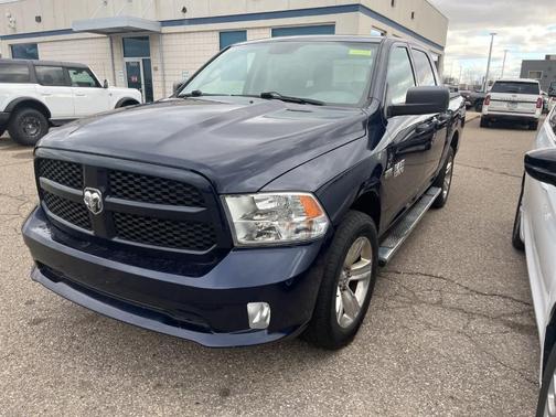 2015 RAM 1500 Tradesman/Express