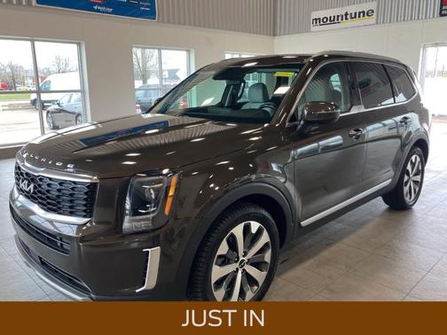 2022 Kia Telluride S