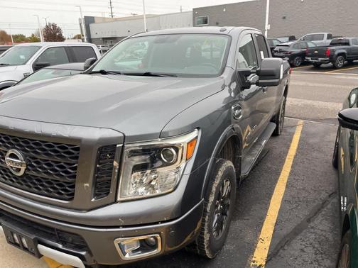 2017 Nissan Titan XD S