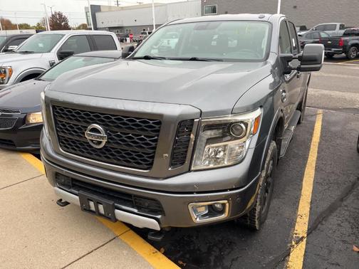 2017 Nissan Titan XD S