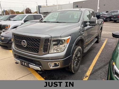 2017 Nissan Titan XD S