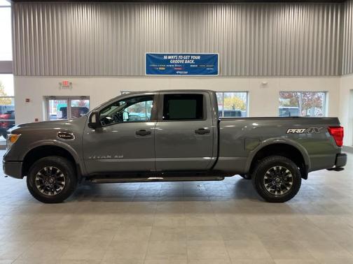 2017 Nissan Titan XD S