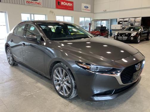 2019 Mazda Mazda3 FWD w/Premium Package