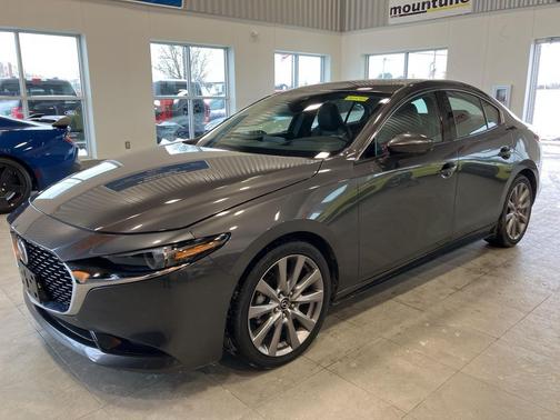 2019 Mazda Mazda3 FWD w/Premium Package