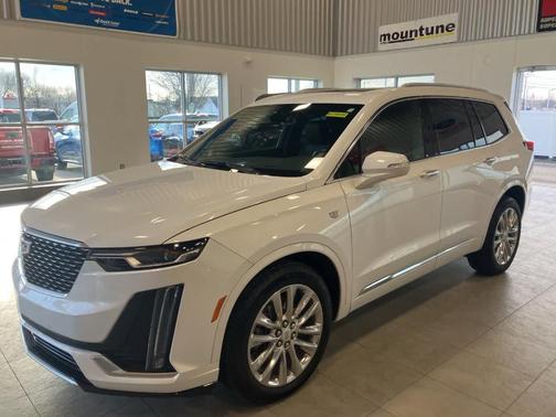 Crystal White Tri-Coat 2024 Cadillac XT6 Premium Luxury AWD