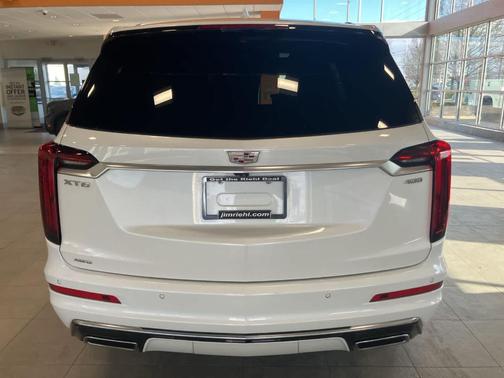 Crystal White Tri-Coat 2024 Cadillac XT6 Premium Luxury AWD