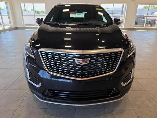 Black 2022 Cadillac XT5 Premium Luxury