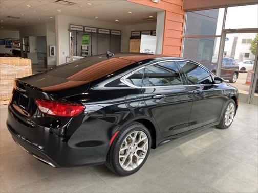2015 Chrysler 200 C