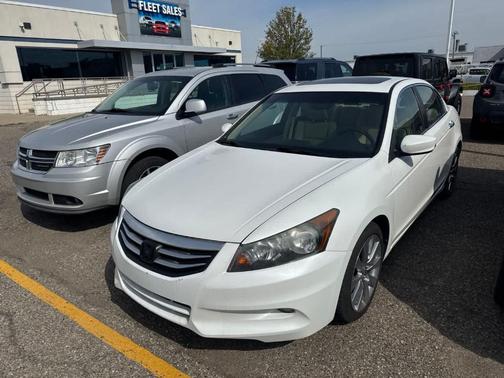 White 2011 Honda Accord