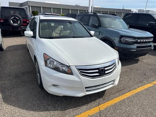 White 2011 Honda Accord