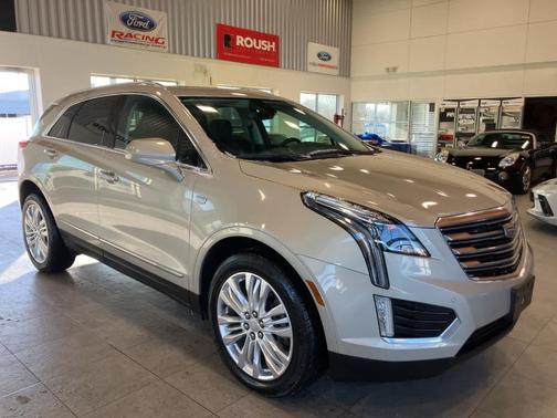 2017 Cadillac XT5 Premium Luxury