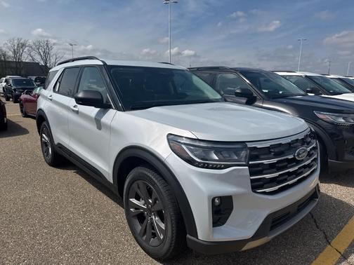 White 2026 Ford Explorer Active