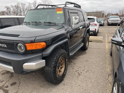 2007 Toyota FJ Cruiser Base (Retail Orders Only) (A5)