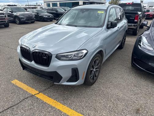 Gray 2022 BMW X3 M40i