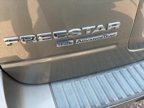 2005 Ford Freestar SEL
