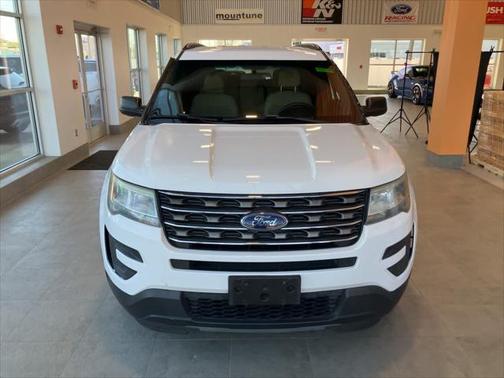 2016 Ford Explorer Base