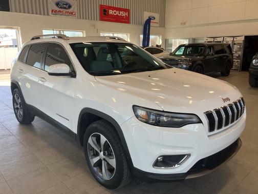 Bright White Clearcoat 2019 Jeep Cherokee Limited