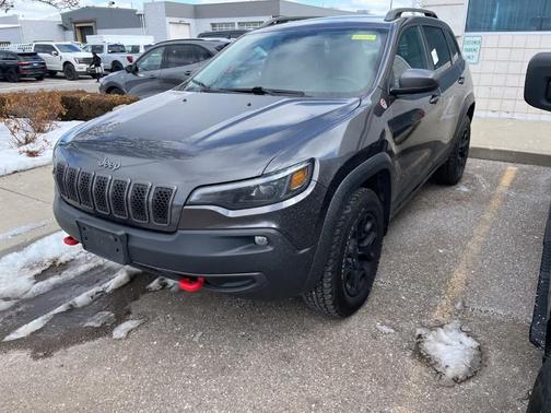 2020 Jeep Cherokee Trailhawk