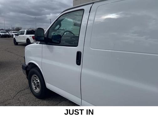 2019 GMC Savana 2500 Work Van