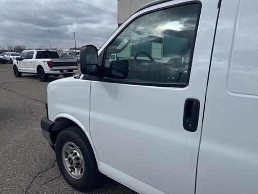 2019 GMC Savana 2500 Work Van