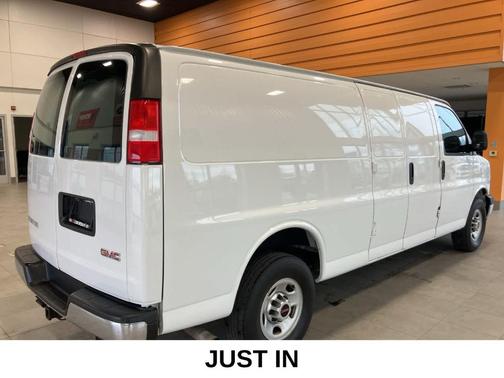 2019 GMC Savana 2500 Work Van