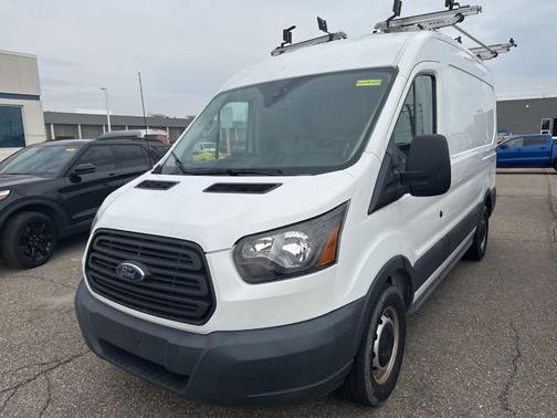 Oxford White 2017 Ford Transit-150 Base