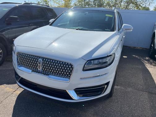 2020 Lincoln Nautilus Reserve