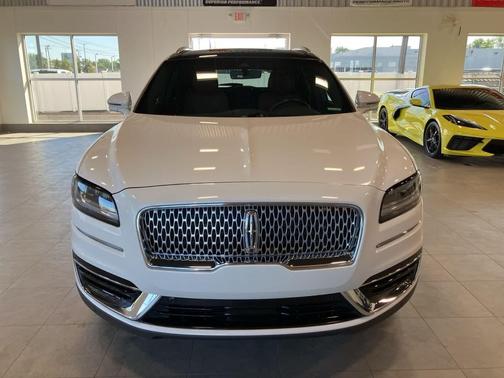 2020 Lincoln Nautilus Reserve