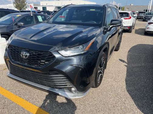 2021 Toyota Highlander XSE