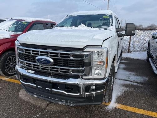 2024 Ford F-250 XLT