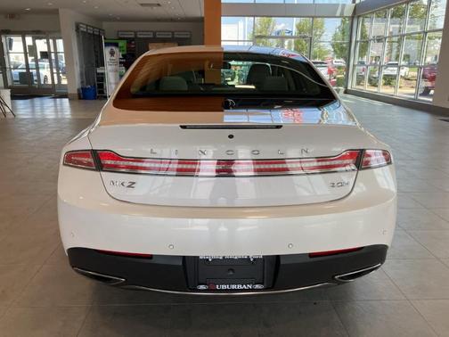 2019 Lincoln MKZ Hybrid Reserve II