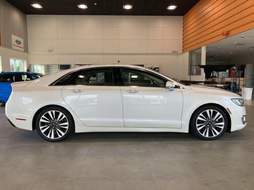 2019 Lincoln MKZ Hybrid Reserve II
