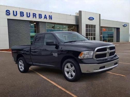 2024 RAM 1500 Classic SLT