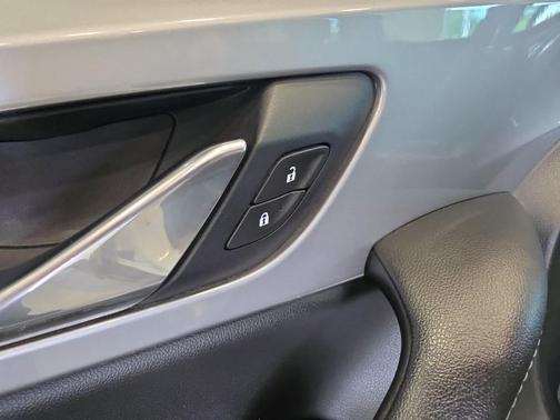 Summit White 2021 Chevrolet Blazer 1LT