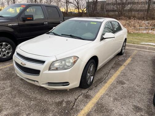 2010 Chevrolet Malibu 2LT