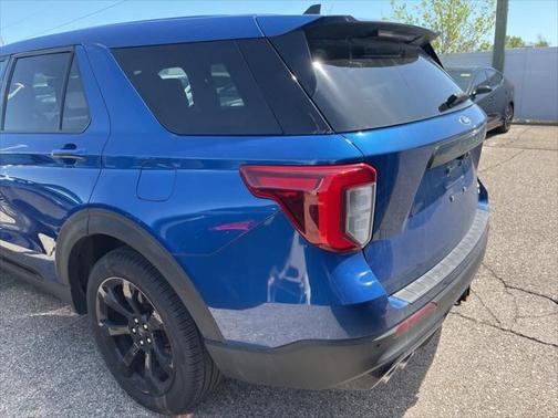 2022 Ford Explorer ST