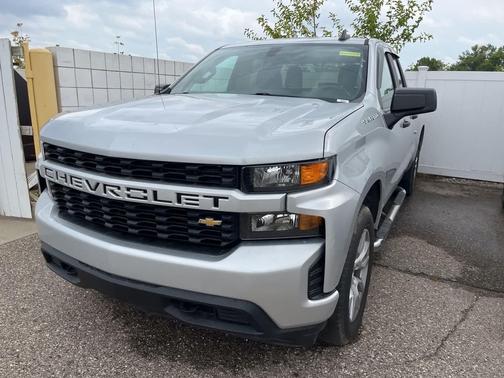 2020 Chevrolet Silverado 1500 Custom