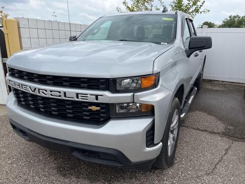 2020 Chevrolet Silverado 1500 Custom