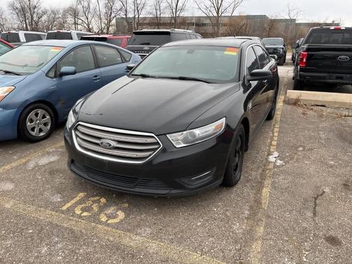 2014 Ford Taurus SEL