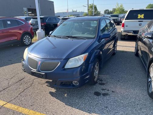 2008 Pontiac Vibe Base