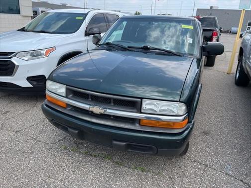 2003 Chevrolet S-10 LS