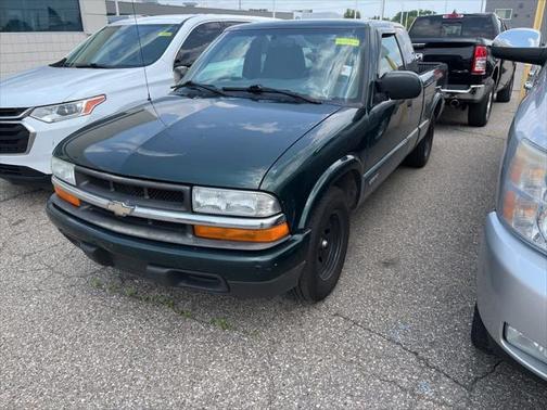 2003 Chevrolet S-10 LS