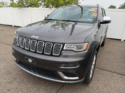 2020 Jeep Grand Cherokee Summit