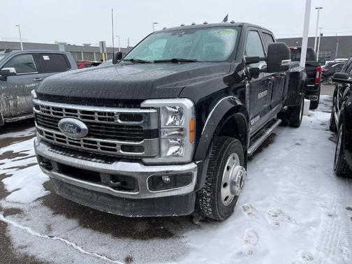 2023 Ford F-450 XLT