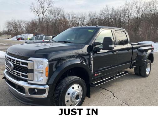 2023 Ford F-450 XLT