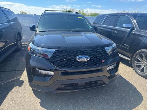 Agate Black Metallic 2023 Ford Explorer ST