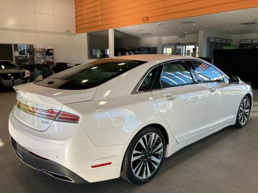 2018 Lincoln MKZ Hybrid Reserve