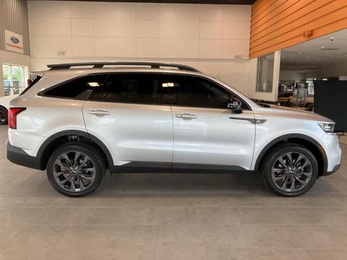 2022 Kia Sorento SX Prestige